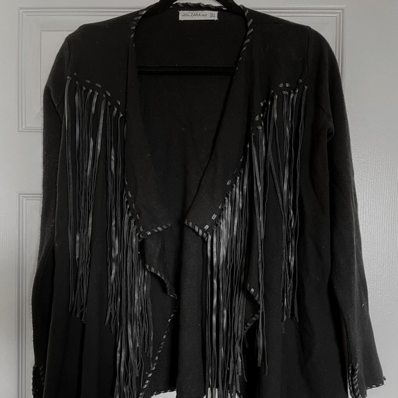 Zara cardigan with fringe - Picture 1 of 3